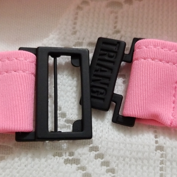 2T Triangl pink crochet bikini top. XS, S, S+ - Picture 3 of 4